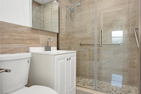 Casa en alquiler en Palmetto Bay, Florida, 2 dormitorios, 88.26 m2 № 2074865 - foto 18