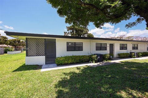 Casa en alquiler en Palmetto Bay, Florida, 2 dormitorios, 88.26 m2 № 2074865 - foto 4