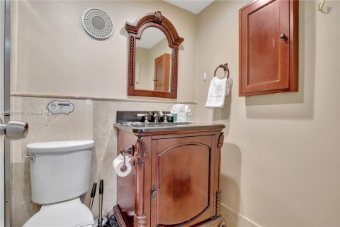 Copropriété à louer à Hollywood, Floride: 1 chambre, 81.2 m2 № 1945663 - photo 12
