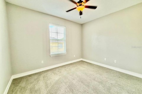 Townhouse in Tampa, Florida 3 bedrooms, 175.4 sq.m. № 1911145 - photo 27