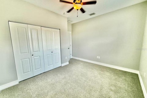 Townhouse in Tampa, Florida 3 bedrooms, 175.4 sq.m. № 1911145 - photo 28