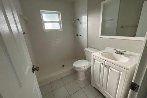 House in Clearwater, Florida 3 bedrooms, 137.59 sq.m. № 1771509 - photo 11