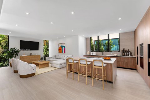Villa ou maison à vendre à Miami, Floride: 5 chambres, 347.08 m2 № 1930270 - photo 4