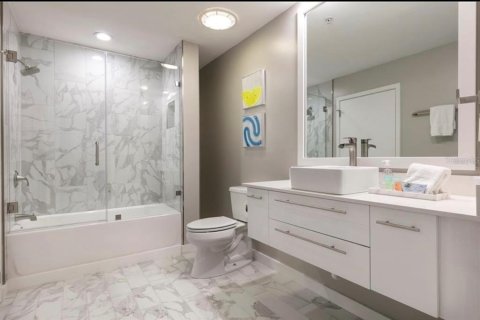 Condominio en alquiler en Orlando, Florida, 3 dormitorios, 175.03 m2 № 1887133 - foto 29