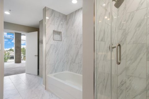 Condominio en alquiler en Orlando, Florida, 3 dormitorios, 175.03 m2 № 1887133 - foto 22