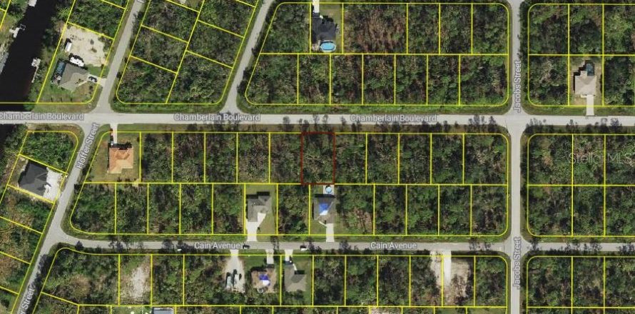 Land in Port Charlotte, Florida № 2232726