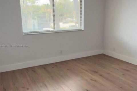 Condo in Weston, Florida, 2 bedrooms № 2075257 - photo 20
