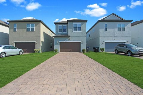 Casa en venta en Orlando, Florida, 3 dormitorios, 170.75 m2 № 1877194 - foto 3