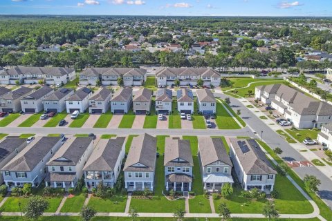 Casa en venta en Orlando, Florida, 3 dormitorios, 170.75 m2 № 1877194 - foto 27