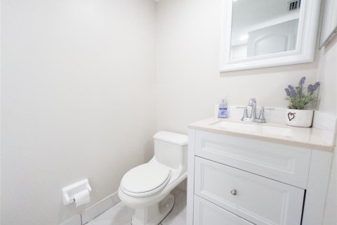 Copropriété à vendre à Coral Springs, Floride: 2 chambres, 80.82 m2 № 2262020 - photo 4