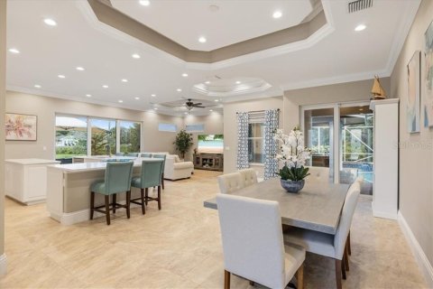 House in Vero Beach, Florida 4 bedrooms, 238.02 sq.m. № 2396473 - photo 14
