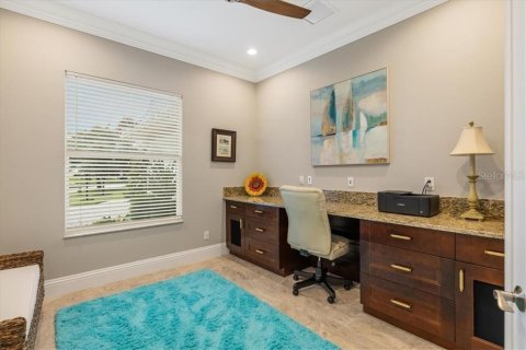 House in Vero Beach, Florida 4 bedrooms, 238.02 sq.m. № 2396473 - photo 21