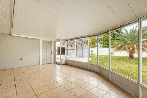 Купить виллу или дом в Лейкленд, Флорида 3 комнаты, 211.26м2, № 2312882 - фото 25