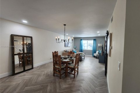 Condominio en venta en Oakland Park, Florida, 1 dormitorio, 65.87 m2 № 1374376 - foto 15