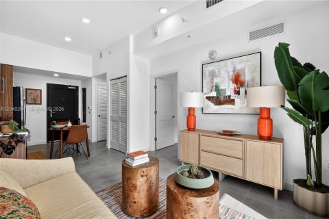 Villa ou maison à louer à Hollywood, Floride: 1 chambre № 2087335 - photo 11