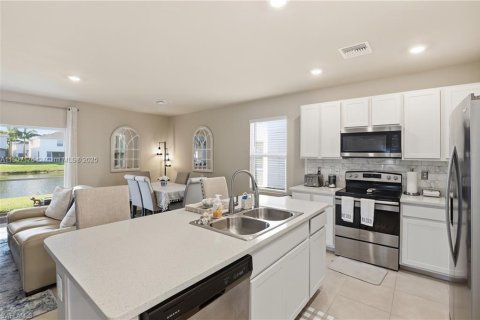 Villa ou maison à vendre à Naples, Floride: 3 chambres № 1964245 - photo 9