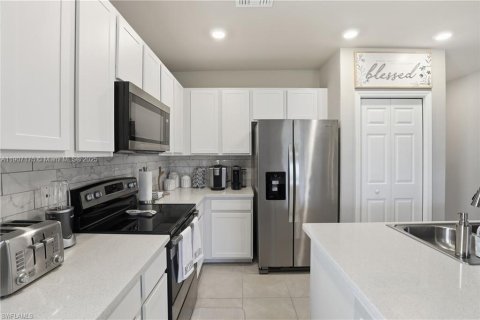 Villa ou maison à vendre à Naples, Floride: 3 chambres № 1964245 - photo 5