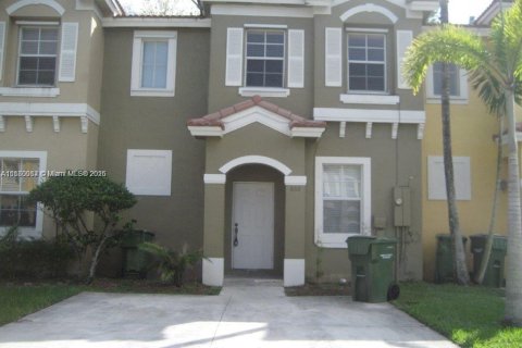Touwnhouse à louer à Homestead, Floride: 3 chambres, 128.02 m2 № 1890452 - photo 13