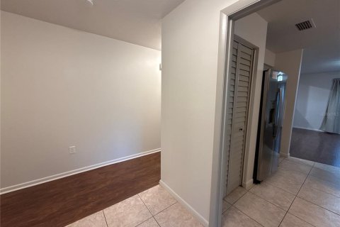 Villa ou maison à louer à Ocala, Floride: 3 chambres, 146.14 m2 № 2157380 - photo 10