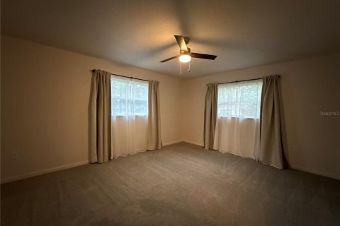 Villa ou maison à louer à Ocala, Floride: 3 chambres, 146.14 m2 № 2157380 - photo 12
