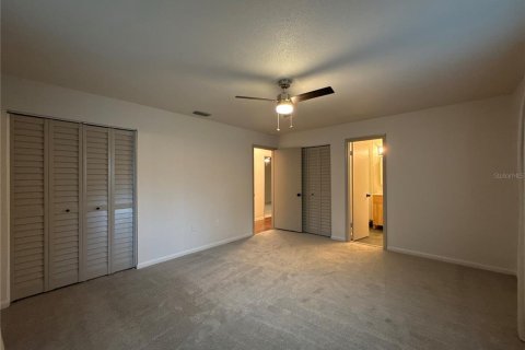 Villa ou maison à louer à Ocala, Floride: 3 chambres, 146.14 m2 № 2157380 - photo 11