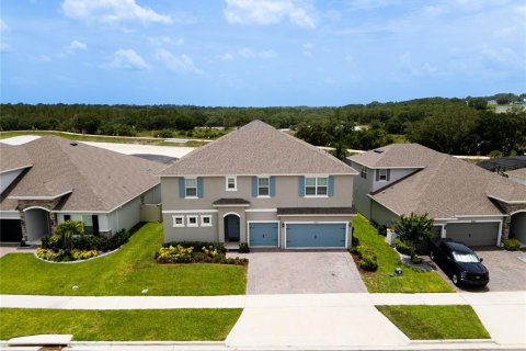 Casa en Clermont, Florida 6 dormitorios, 388.52 m2 № 2356532