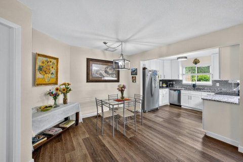 Touwnhouse à vendre à Ormond Beach, Floride: 3 chambres, 124.86 m2 № 1903752 - photo 8