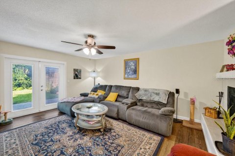 Touwnhouse à vendre à Ormond Beach, Floride: 3 chambres, 124.86 m2 № 1903752 - photo 7
