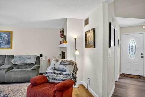 Touwnhouse à vendre à Ormond Beach, Floride: 3 chambres, 124.86 m2 № 1903752 - photo 11
