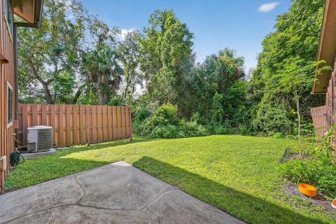 Touwnhouse à vendre à Ormond Beach, Floride: 3 chambres, 124.86 m2 № 1903752 - photo 4