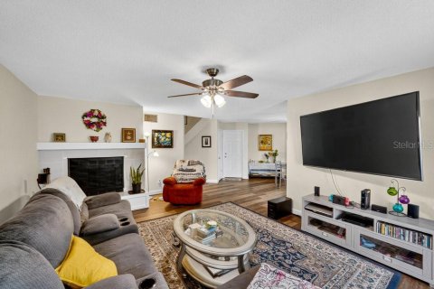 Touwnhouse à vendre à Ormond Beach, Floride: 3 chambres, 124.86 m2 № 1903752 - photo 5