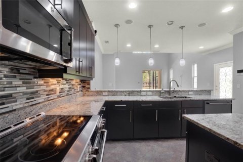 Townhouse in Sanford, Florida 4 bedrooms, 213.49 sq.m. № 1603218 - photo 9