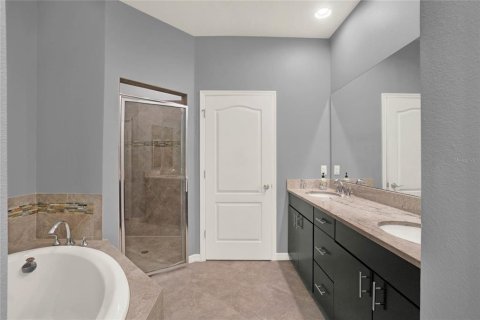 Townhouse in Sanford, Florida 4 bedrooms, 213.49 sq.m. № 1603218 - photo 13