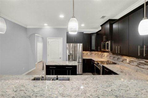 Townhouse in Sanford, Florida 4 bedrooms, 213.49 sq.m. № 1603218 - photo 6