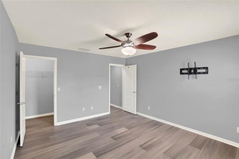 Townhouse in Sanford, Florida 4 bedrooms, 213.49 sq.m. № 1603218 - photo 20