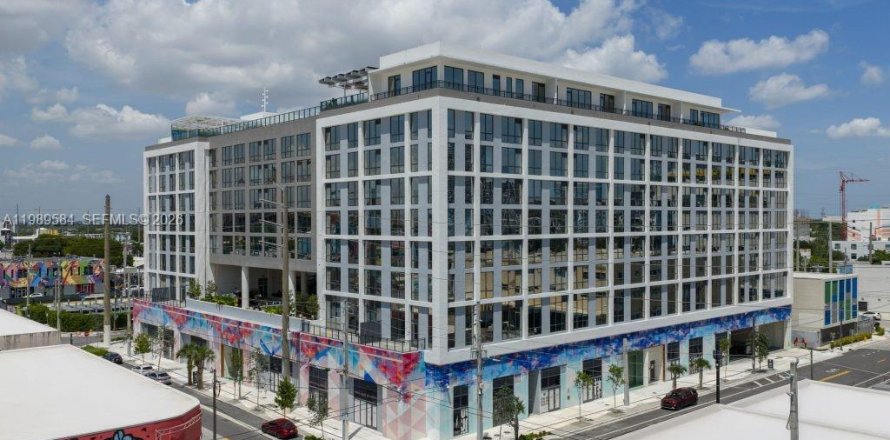 Appartement à Miami, Floride 1 chambre, 64.1 m2 № 2051617