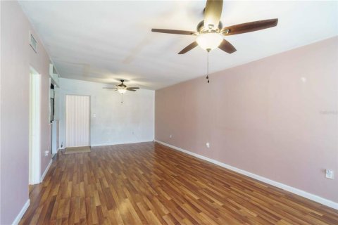 Villa ou maison à vendre à Ocala, Floride: 4 chambres, 148.74 m2 № 2147617 - photo 13