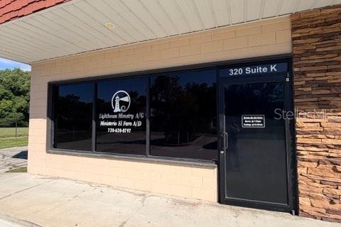 Immobilier commercial à DeLand, Floride 1247.86 m2 № 2399381