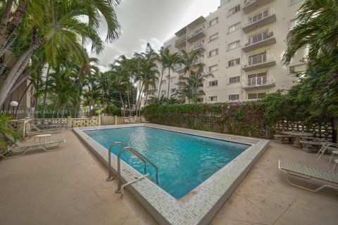 Copropriété à vendre à Miami, Floride: 1 chambre, 67.63 m2 № 1779394 - photo 21