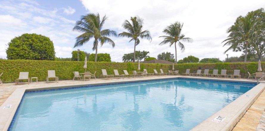 Villa ou maison à Boynton Beach, Floride 2 chambres, 130.06 m2 № 860462