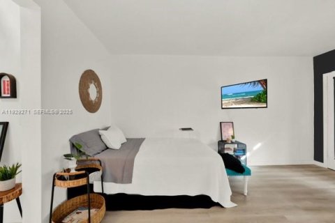 Снять в аренду кондоминиум в Майами-Бич, Флорида 35.3м2, № 1987586 - фото 6