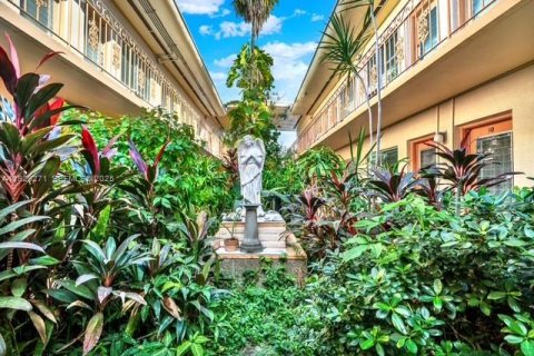 Снять в аренду кондоминиум в Майами-Бич, Флорида 35.3м2, № 1987586 - фото 21