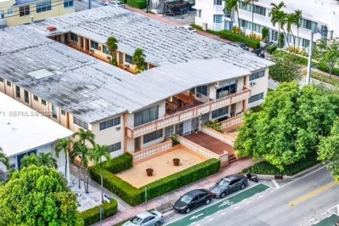 Снять в аренду кондоминиум в Майами-Бич, Флорида 35.3м2, № 1987586 - фото 10