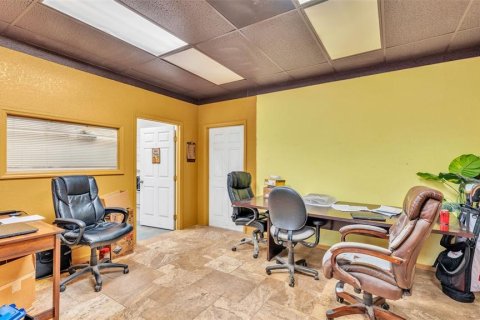 Commercial property in Lakeland, Florida 464.51 sq.m. № 1833385 - photo 13