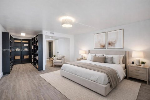 Купить кондоминиум в Майами, Флорида 2 спальни, 117.8м2, № 2023590 - фото 18