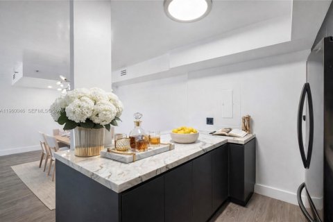 Купить кондоминиум в Майами, Флорида 2 спальни, 117.8м2, № 2023590 - фото 13