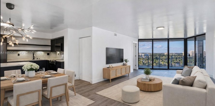 Кондоминиум с 2 спальнями в Майами, Флорида № 2023590