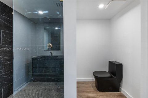 Купить кондоминиум в Майами, Флорида 2 спальни, 117.8м2, № 2023590 - фото 29