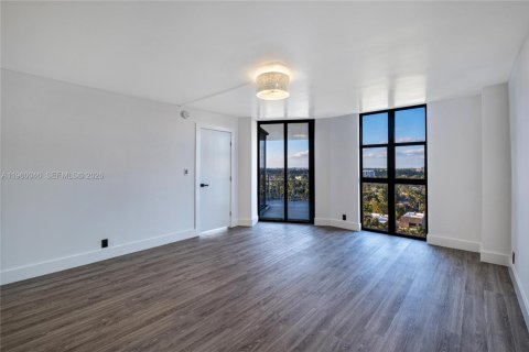 Купить кондоминиум в Майами, Флорида 2 спальни, 117.8м2, № 2023590 - фото 22