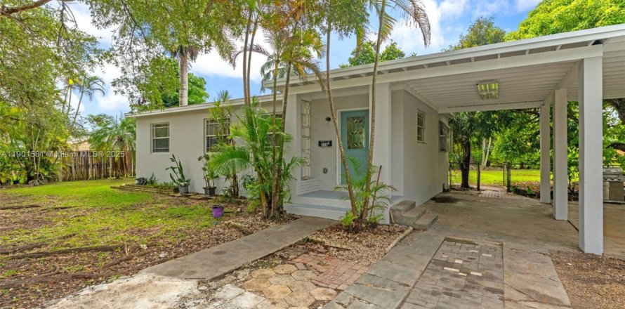 Villa ou maison à Homestead, Floride 3 chambres, 90.58 m2 № 1966259